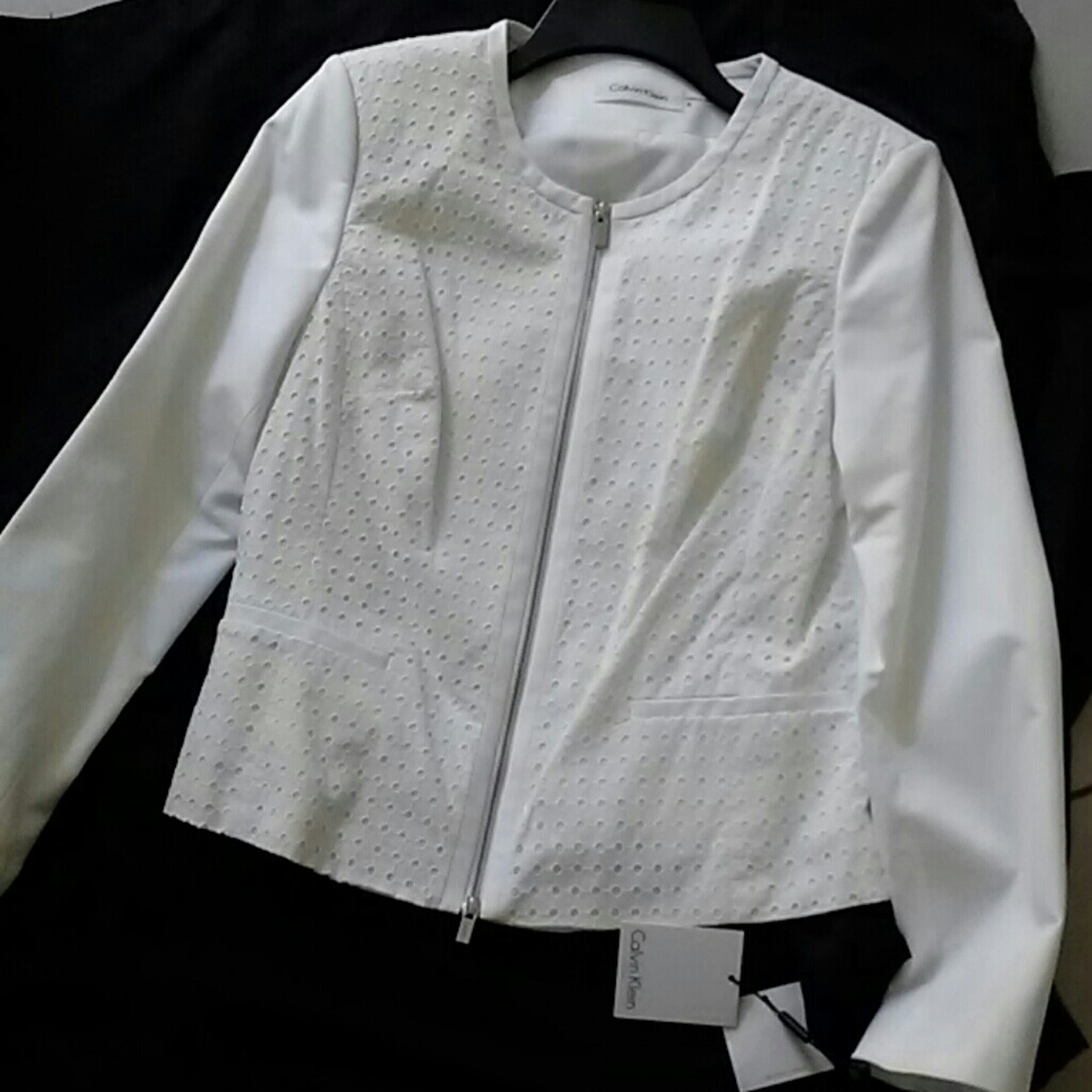 White blazer zipper front